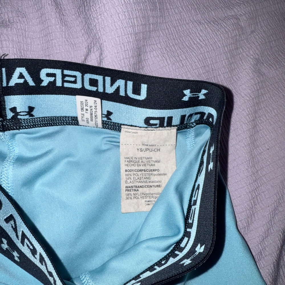 Under armor set - Picture 5 of 5
